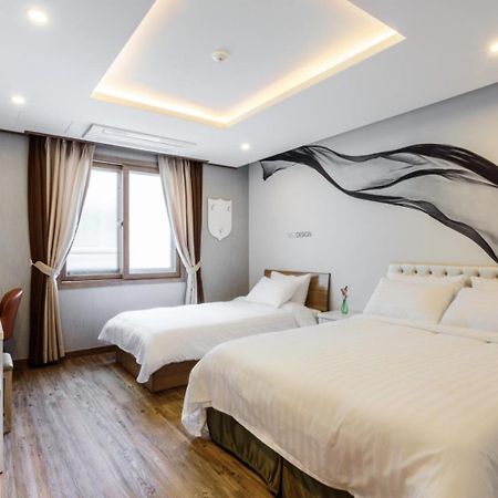Rex Hotel Seogwipo-stad Buitenkant foto