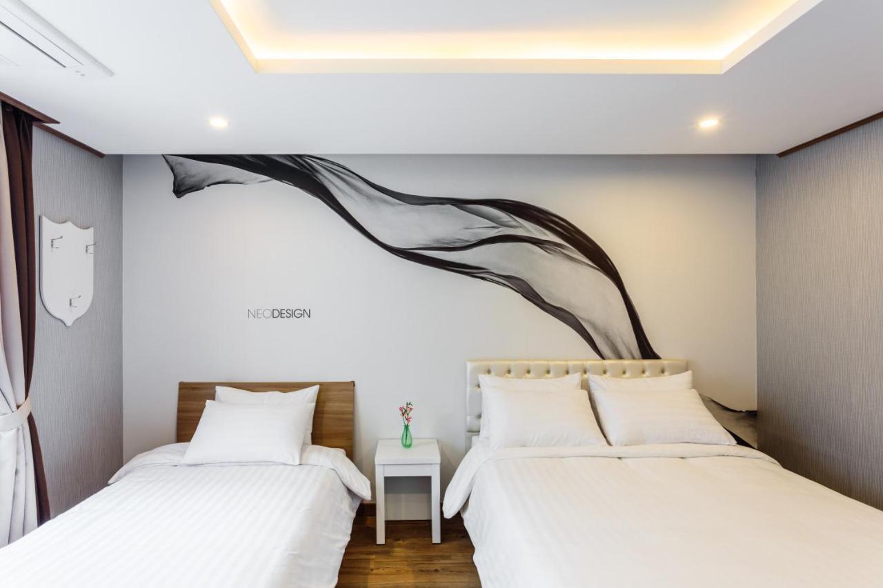 Rex Hotel Seogwipo-stad Buitenkant foto