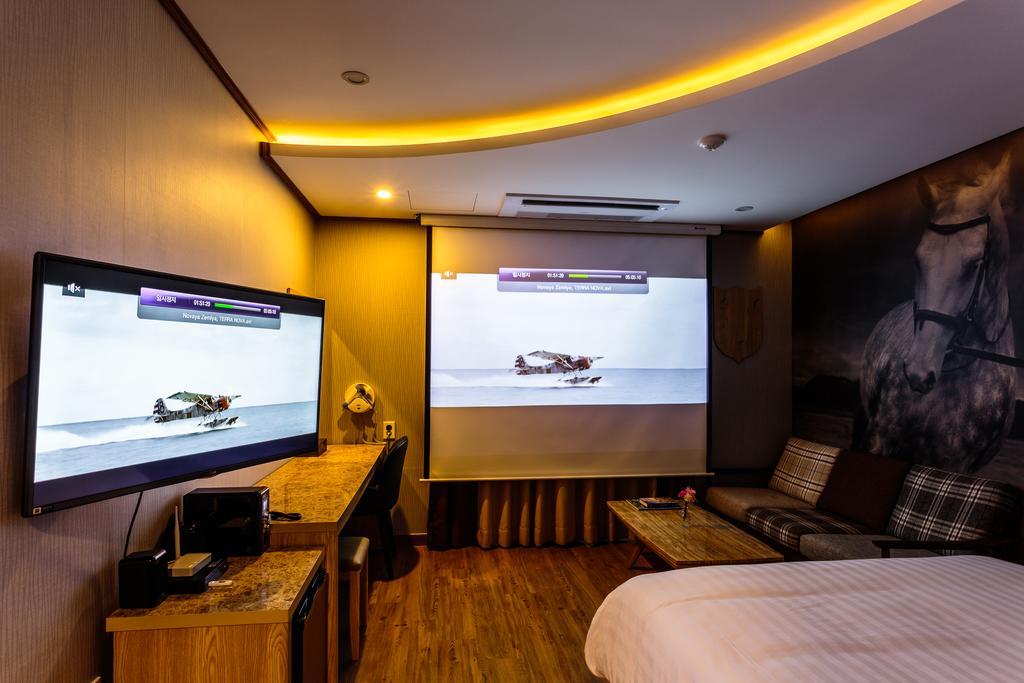 Rex Hotel Seogwipo-stad Buitenkant foto